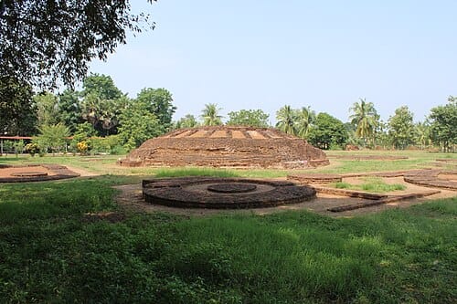 Adurru Buddha Stupa front view